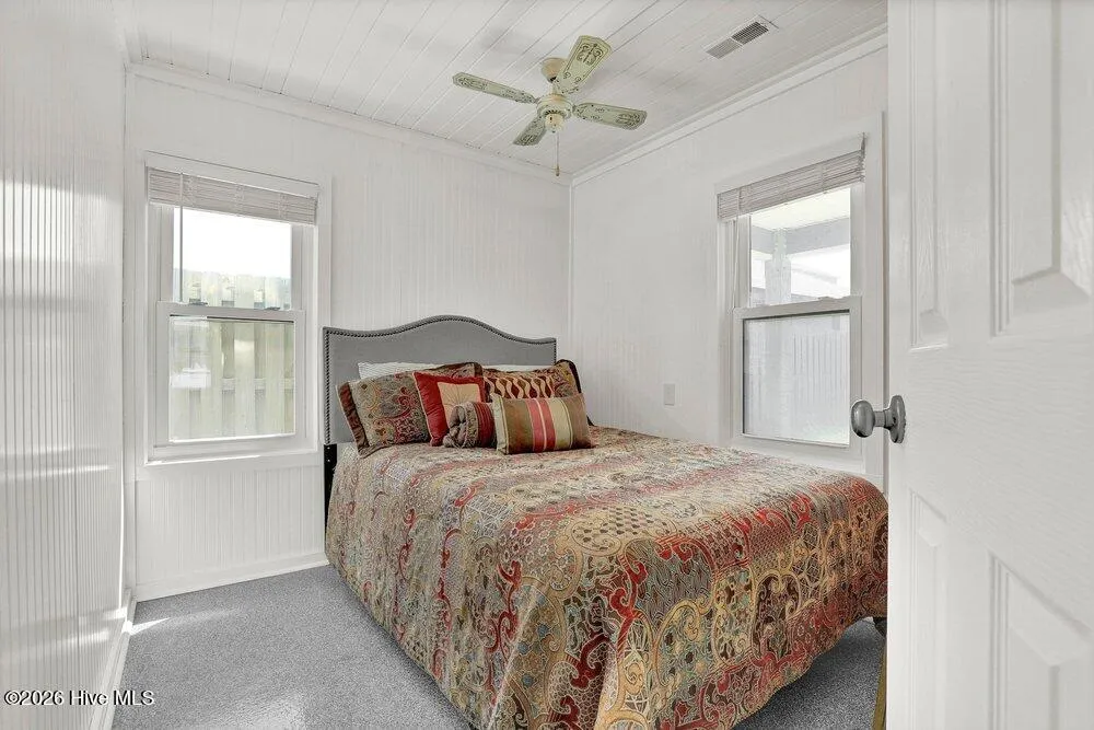 712 Channel Boulevard Topsail Beach, NC 28445