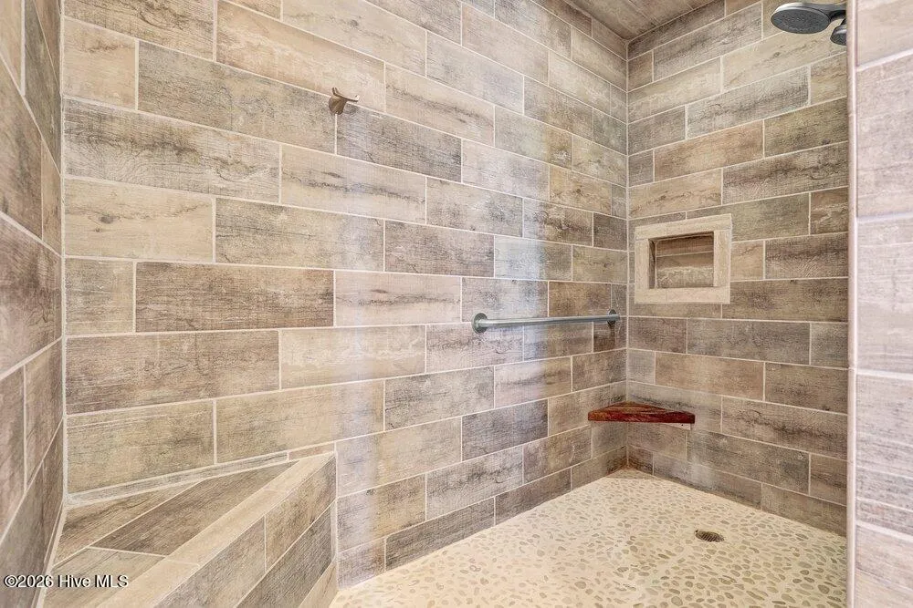 712 Channel Boulevard Topsail Beach, NC 28445
