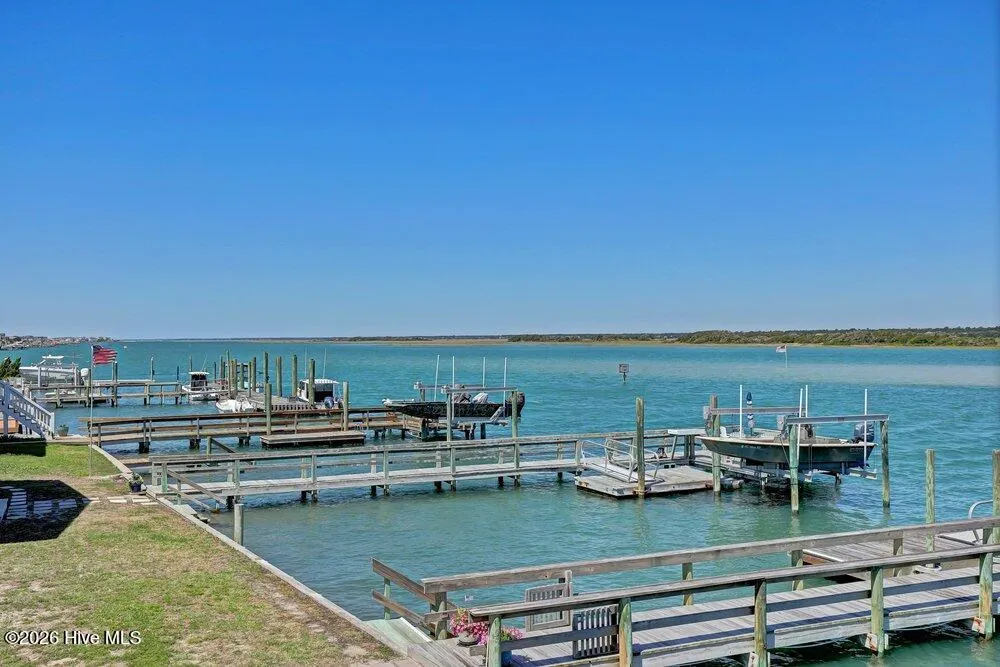 712 Channel Boulevard Topsail Beach, NC 28445