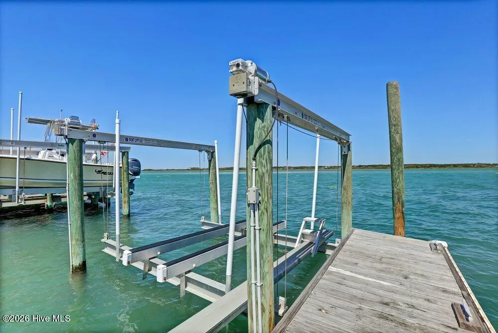 712 Channel Boulevard Topsail Beach, NC 28445