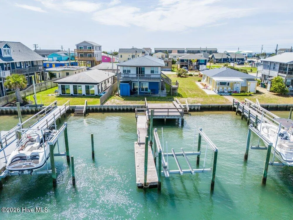 712 Channel Boulevard Topsail Beach, NC 28445