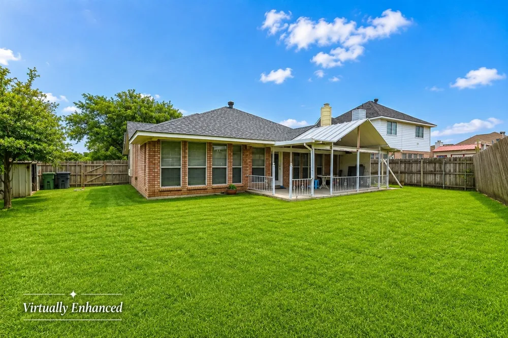 700 N Emma Drive Arlington, TX 76002