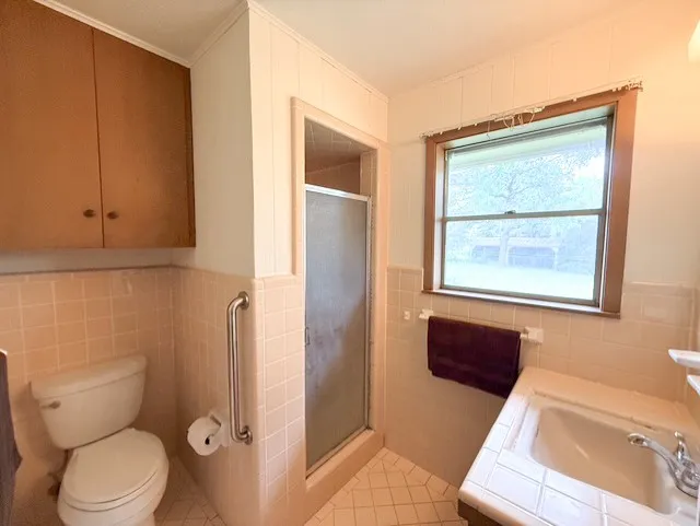 1250 Fm 112 Lexington, TX 78947