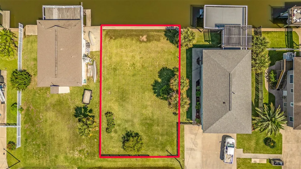 16530 Nassau Way Jamaica Beach, TX 77554