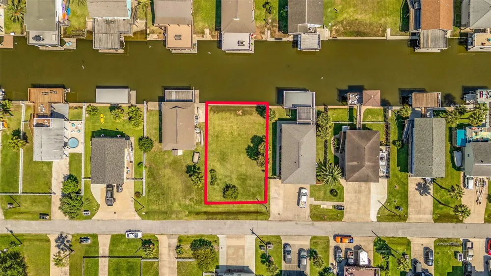 16530 Nassau Way Jamaica Beach, TX 77554