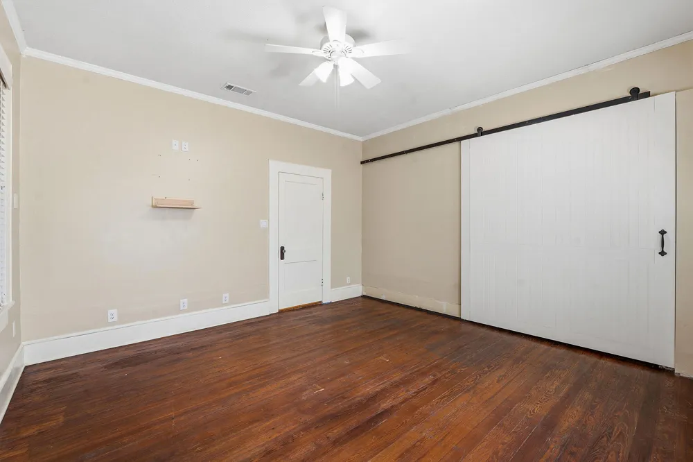 1232 Spruce Street Lockhart, TX 78644