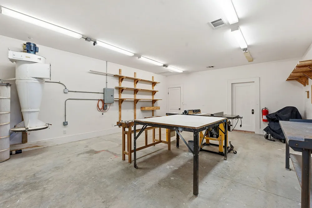 1232 Spruce Street Lockhart, TX 78644