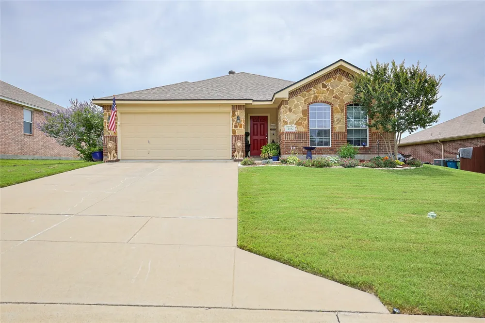 244 Spoke Trail Willow Park, TX 76087