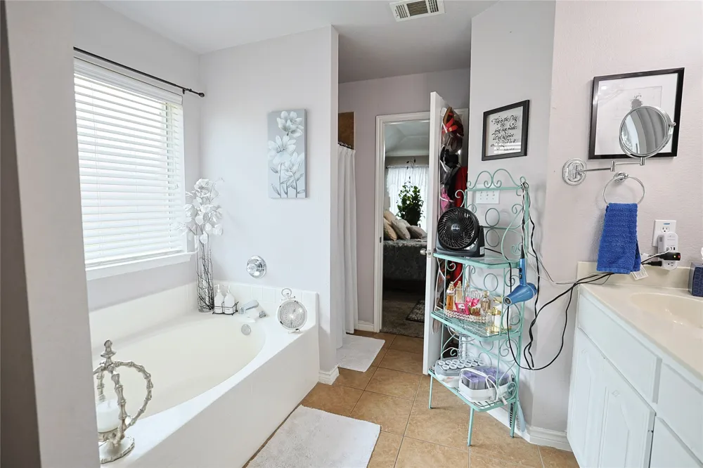 244 Spoke Trail Willow Park, TX 76087