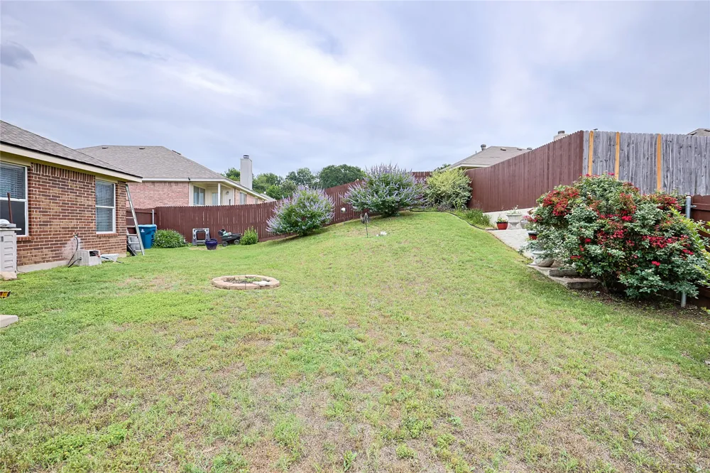 244 Spoke Trail Willow Park, TX 76087