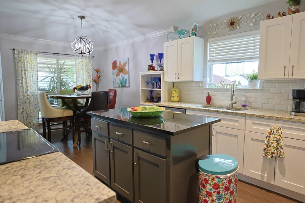 244 Spoke Trail Willow Park, TX 76087