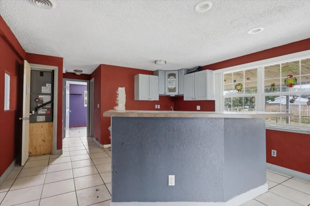 2605 YALE ROAD South Daytona, FL 32119