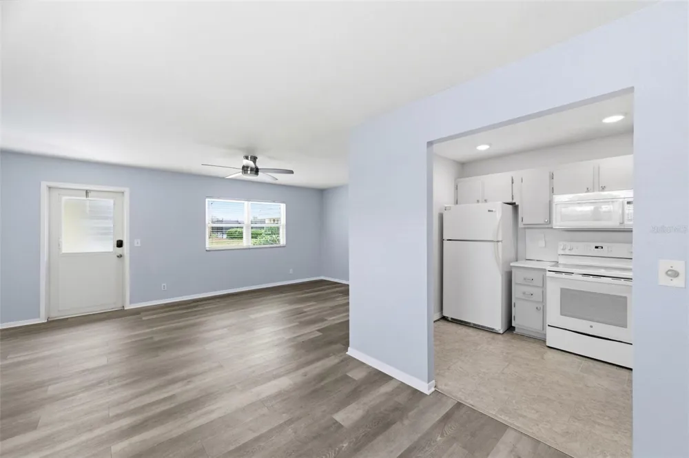 1801 BEDFORD TERRACE #227 Sun City Center, FL 33573
