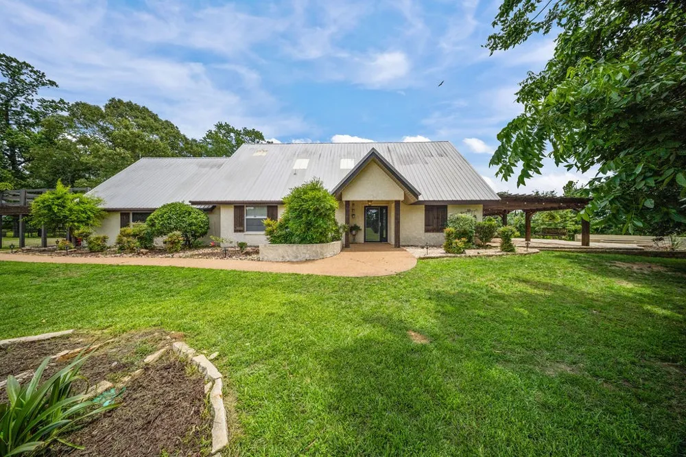 1122 County Road 3750 Hawkins, TX 75765