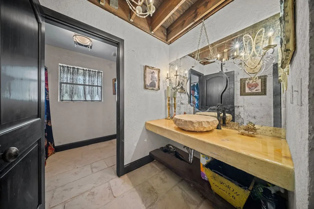 1122 County Road 3750 Hawkins, TX 75765