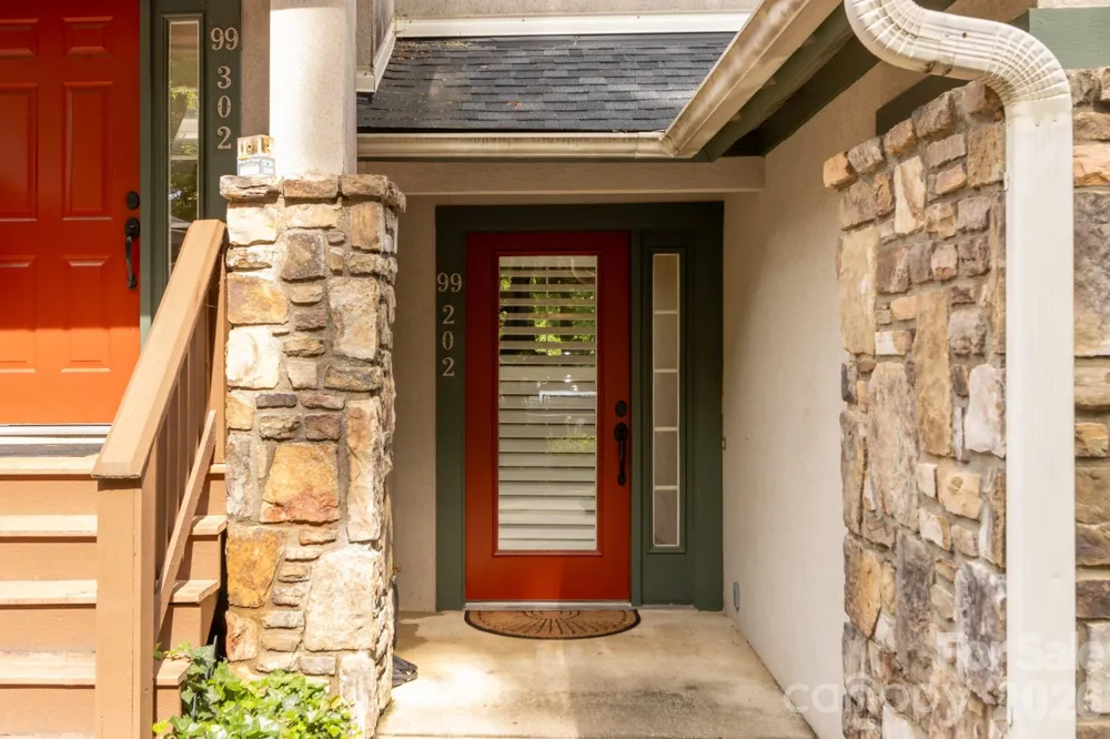 99 Ridgetop Circle #202 Brevard, NC 28712