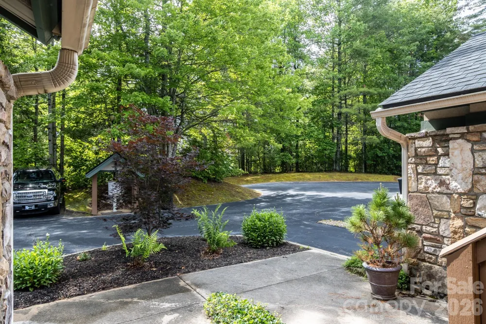 99 Ridgetop Circle #202 Brevard, NC 28712