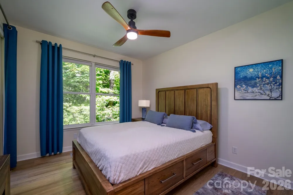 99 Ridgetop Circle #202 Brevard, NC 28712