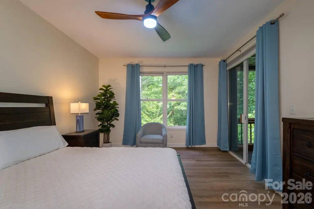 99 Ridgetop Circle #202 Brevard, NC 28712