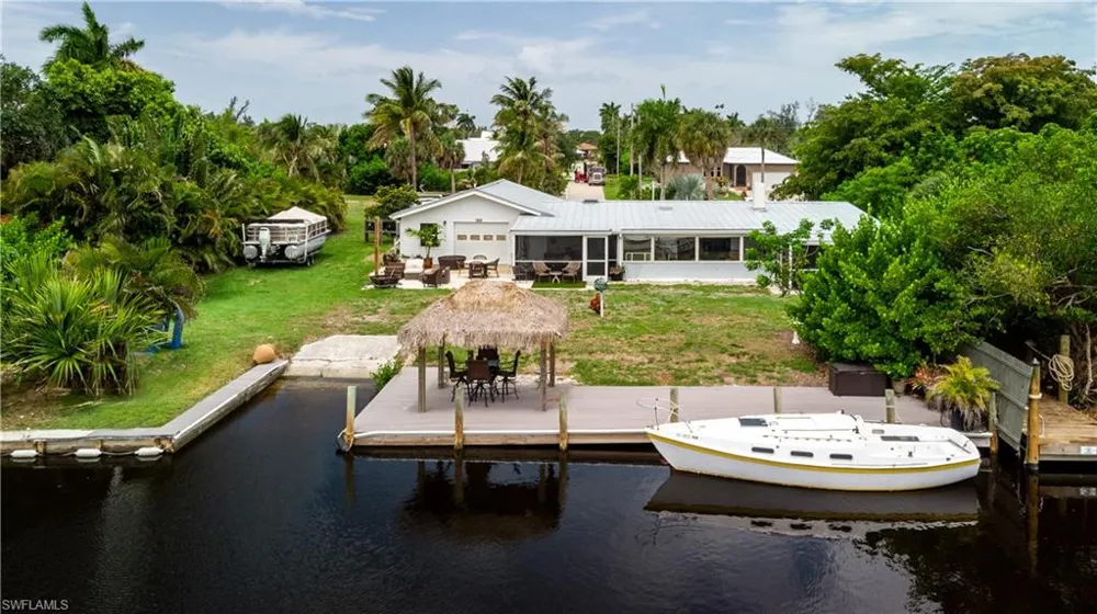 5387 Marina Drive Bokeelia, FL 33922
