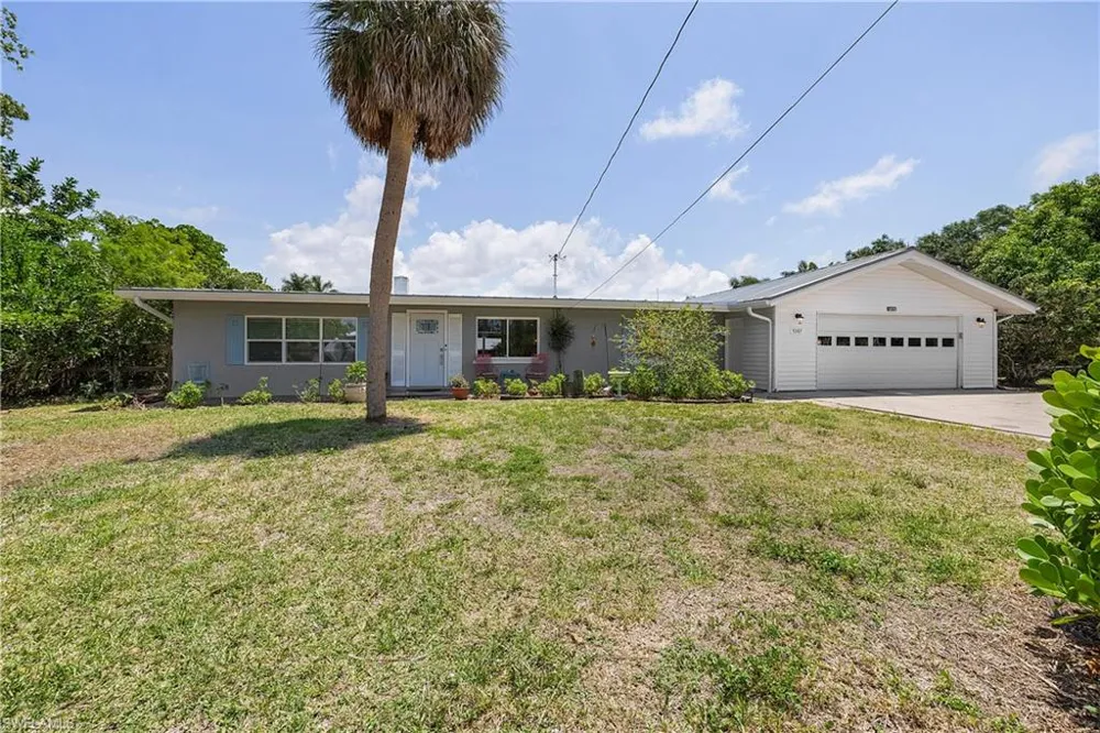 5387 Marina Drive Bokeelia, FL 33922