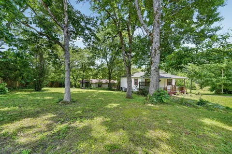 432 Moore Hollow Rd