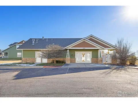 800 Waterglen Drive