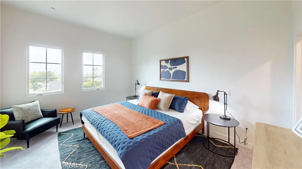 1878 E Walnut Street #319 Pasadena, CA 91107