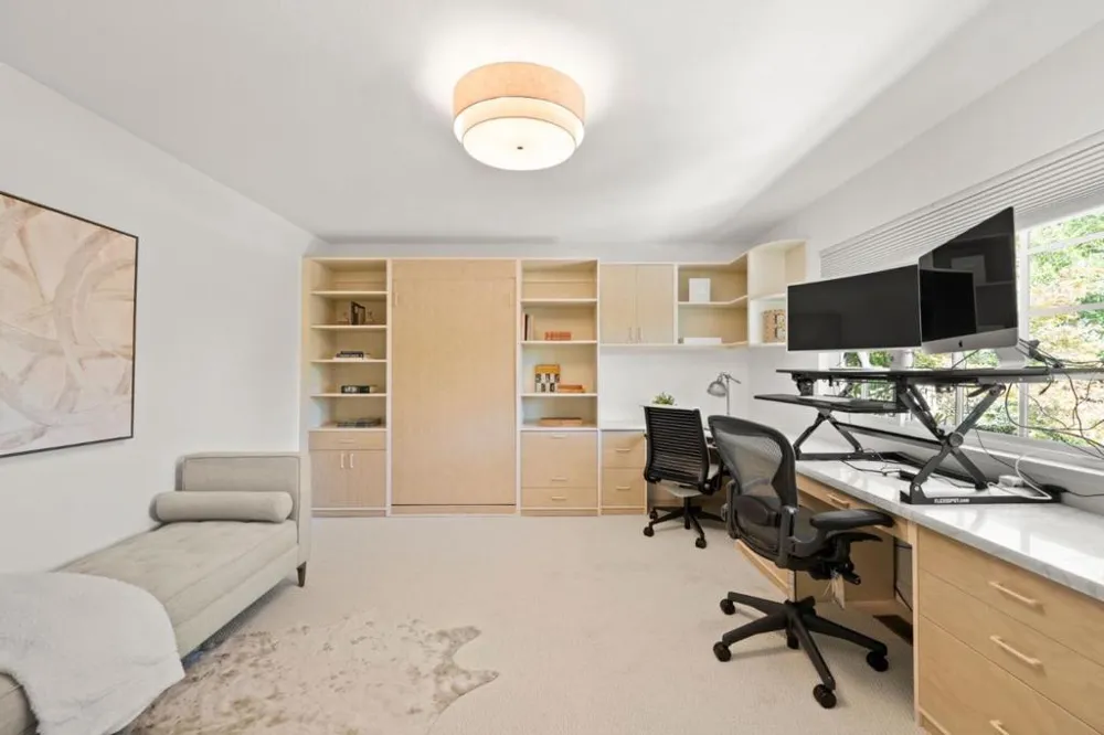 220 Robin Road Hillsborough, CA 94010