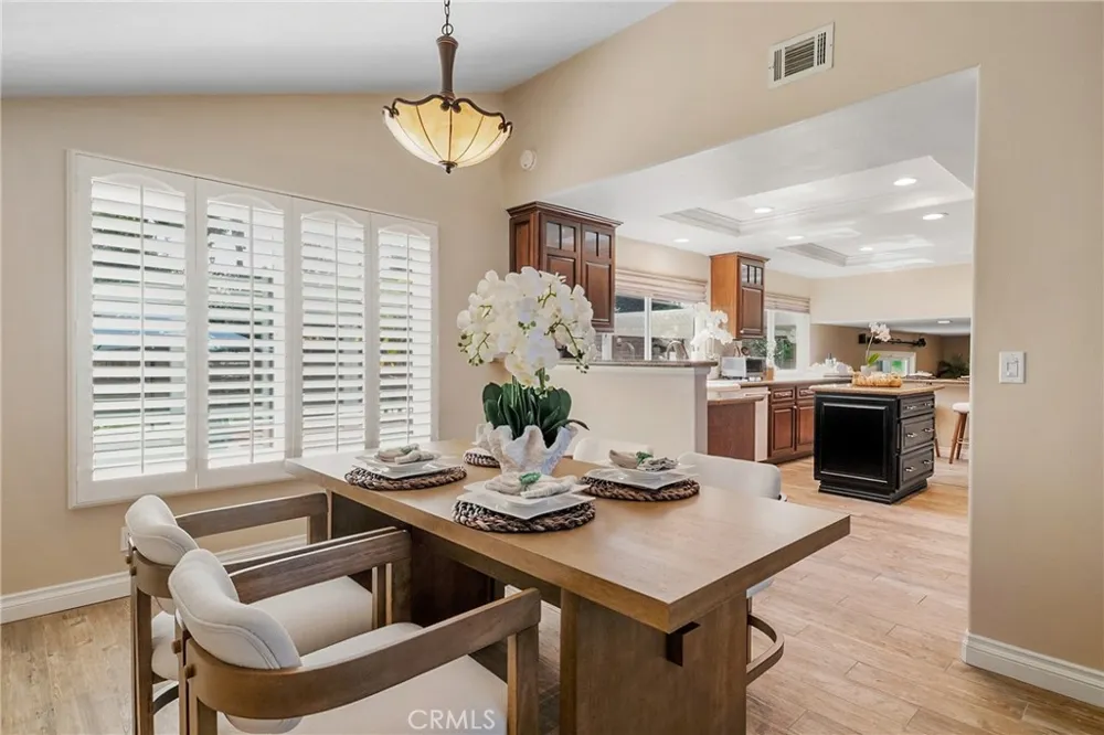 16541 Charleyville Huntington Beach, CA 92649