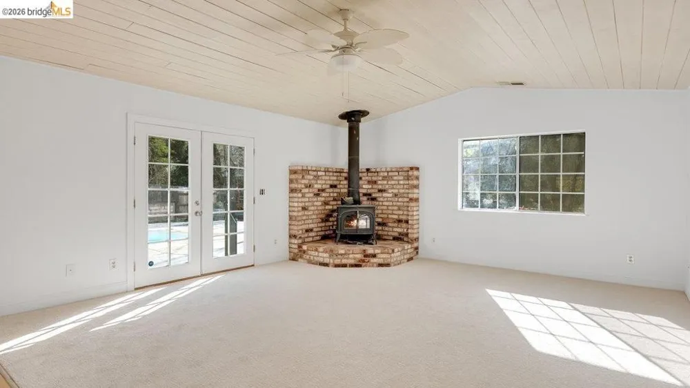 12929 Hollow Dr Sonora, CA 95370