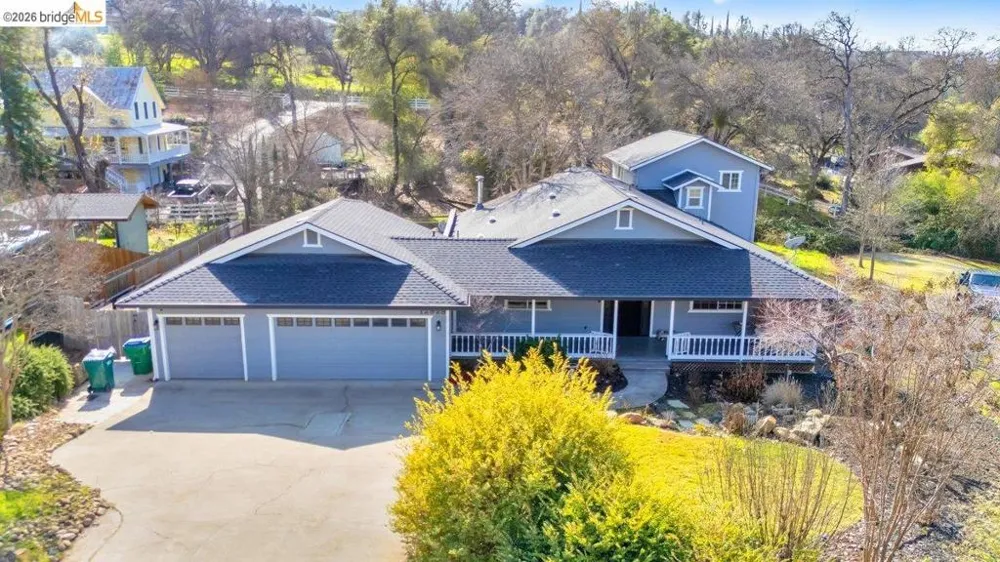 12929 Hollow Dr Sonora, CA 95370