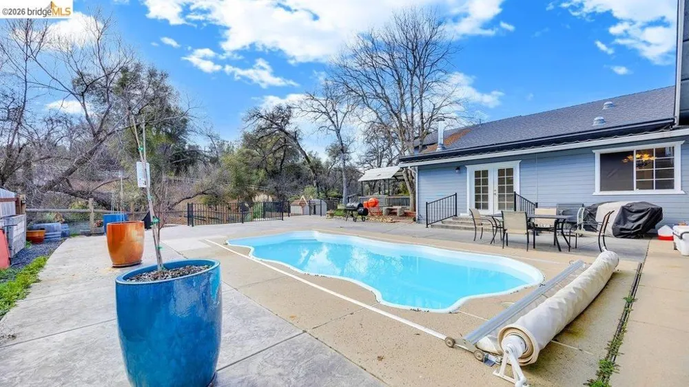 12929 Hollow Dr Sonora, CA 95370