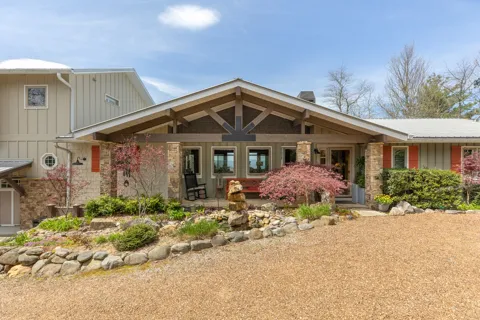 38 Rock Hill Road