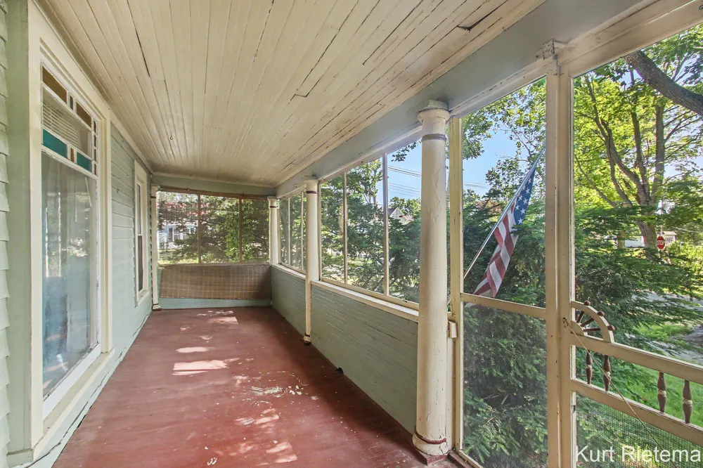 220 Hamilton Avenue Bangor City, MI 49013