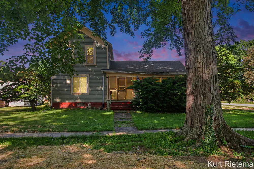 220 Hamilton Avenue Bangor City, MI 49013