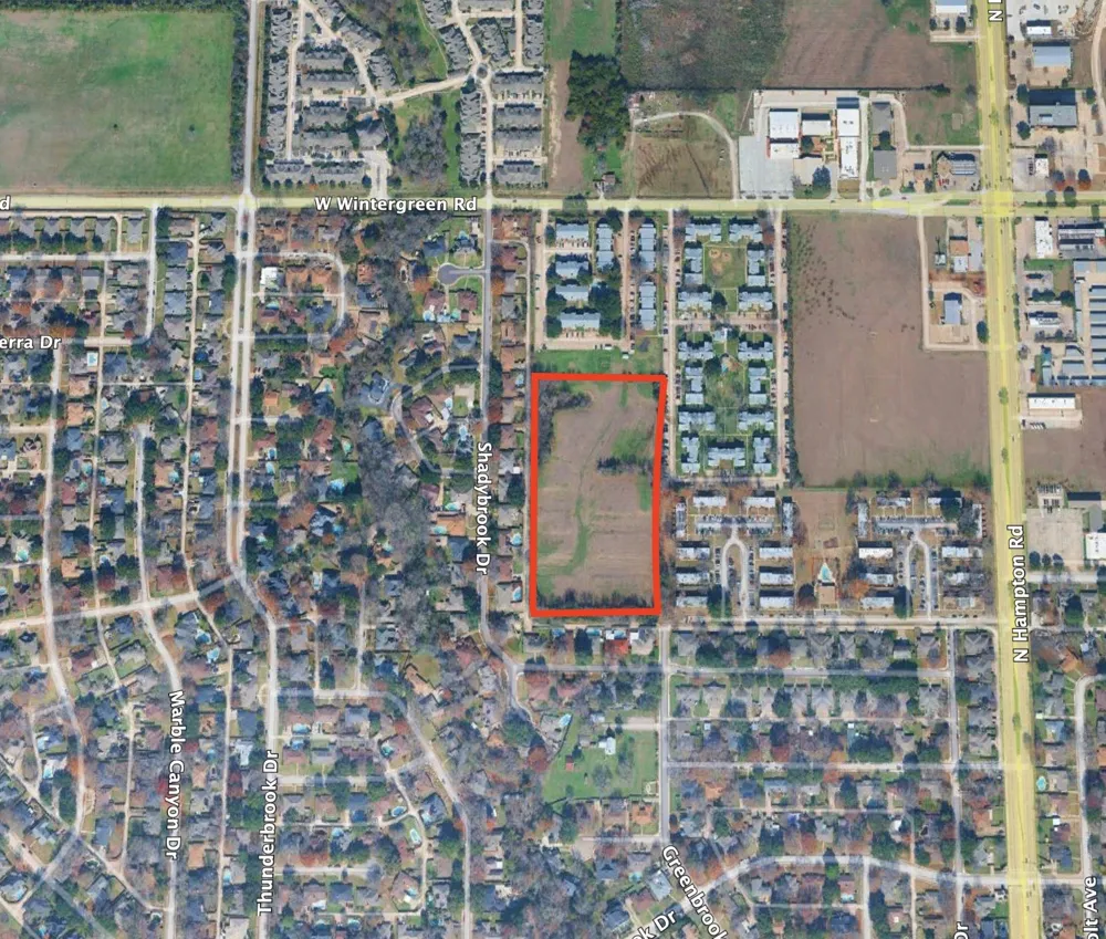300 W Wintergreen Road DeSoto, TX 75115