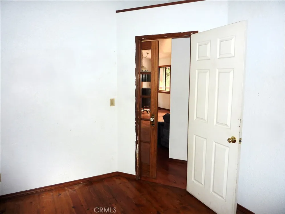 21531 Sawpit Canyon Road Cedarpines Park, CA 92322