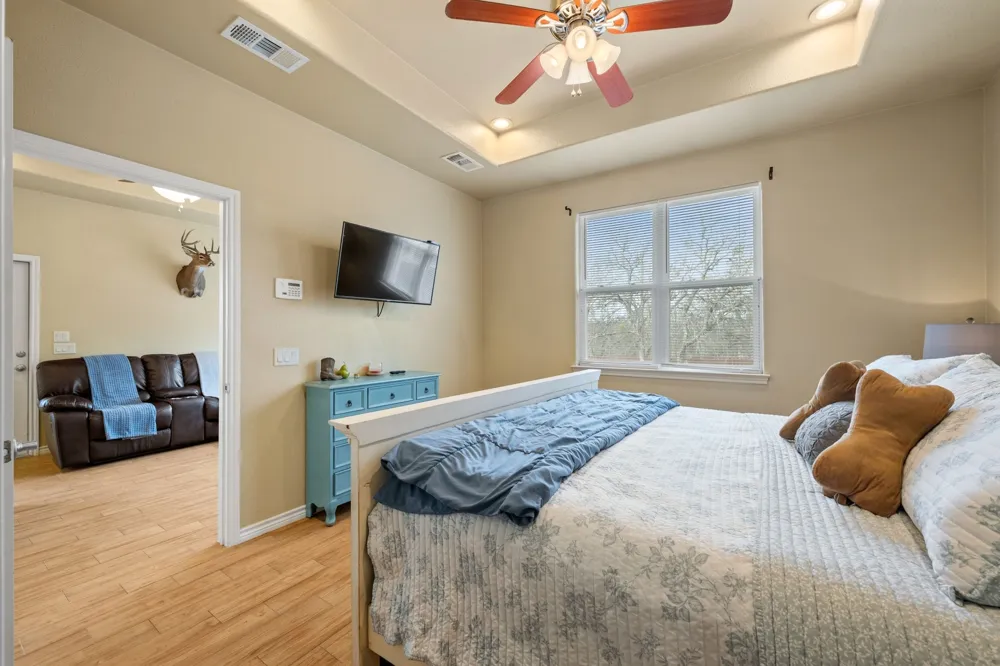 625 Skyline Drive Kingsland, TX 78639