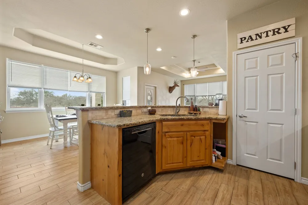 625 Skyline Drive Kingsland, TX 78639