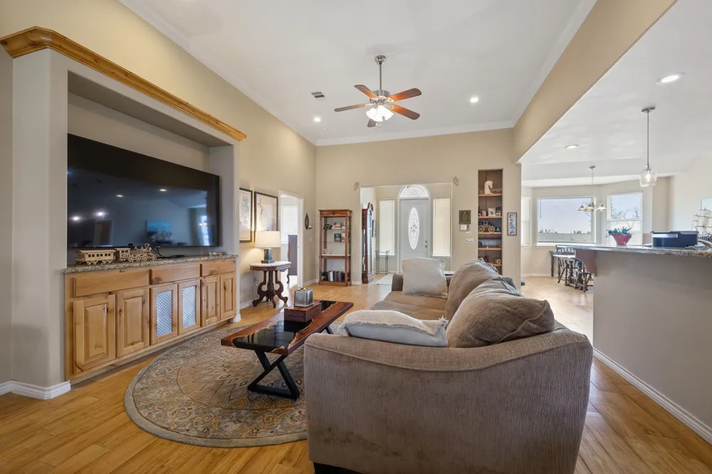 625 Skyline Drive Kingsland, TX 78639
