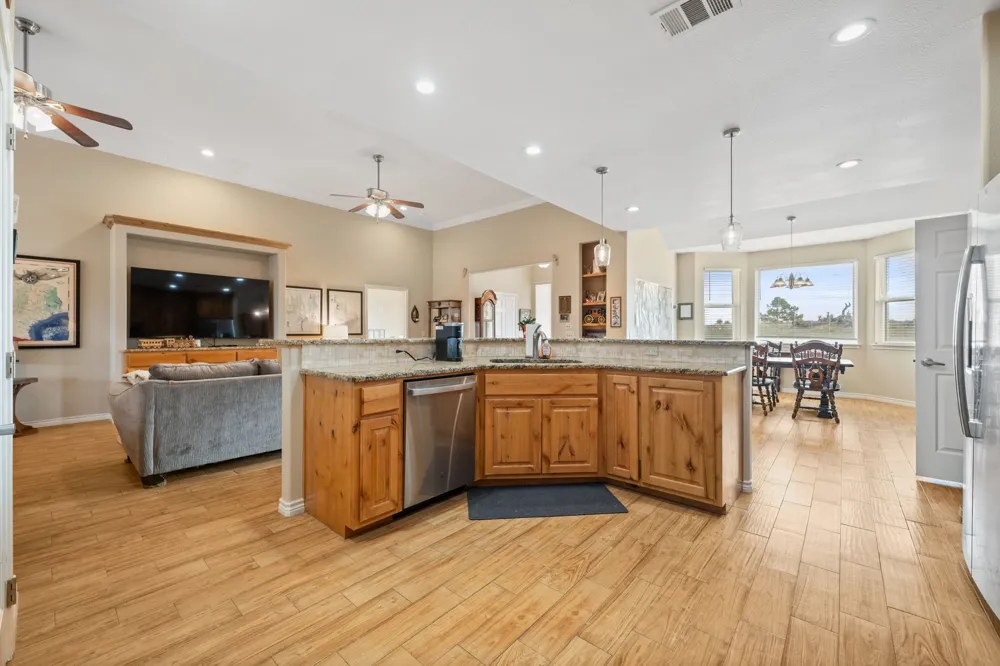 625 Skyline Drive Kingsland, TX 78639