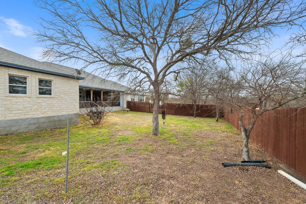 625 Skyline Drive Kingsland, TX 78639