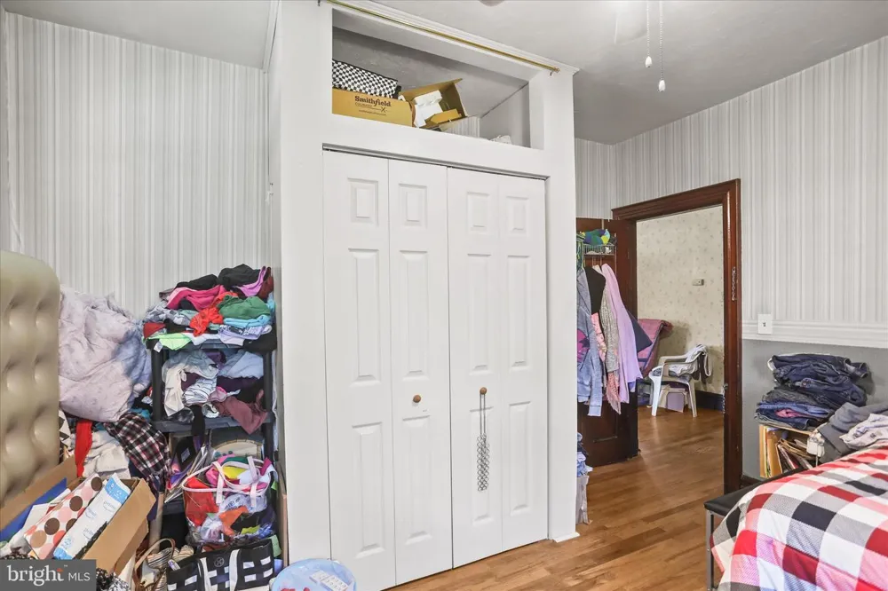 1228 BROADWAY Hanover, PA 17331