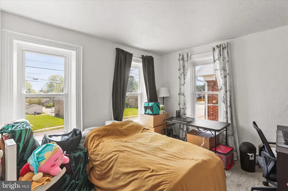 1228 BROADWAY Hanover, PA 17331