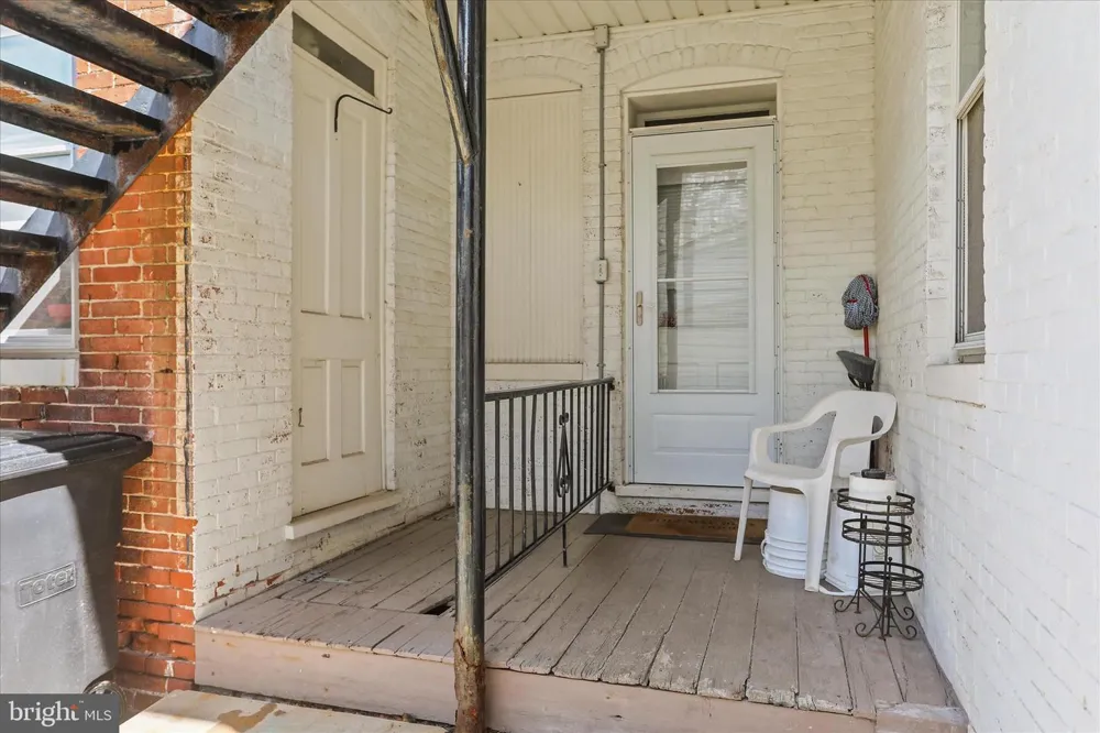 1228 BROADWAY Hanover, PA 17331