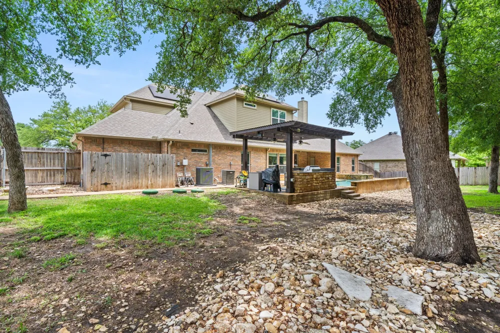 239 Eagle Landing Drive Temple, TX 76513