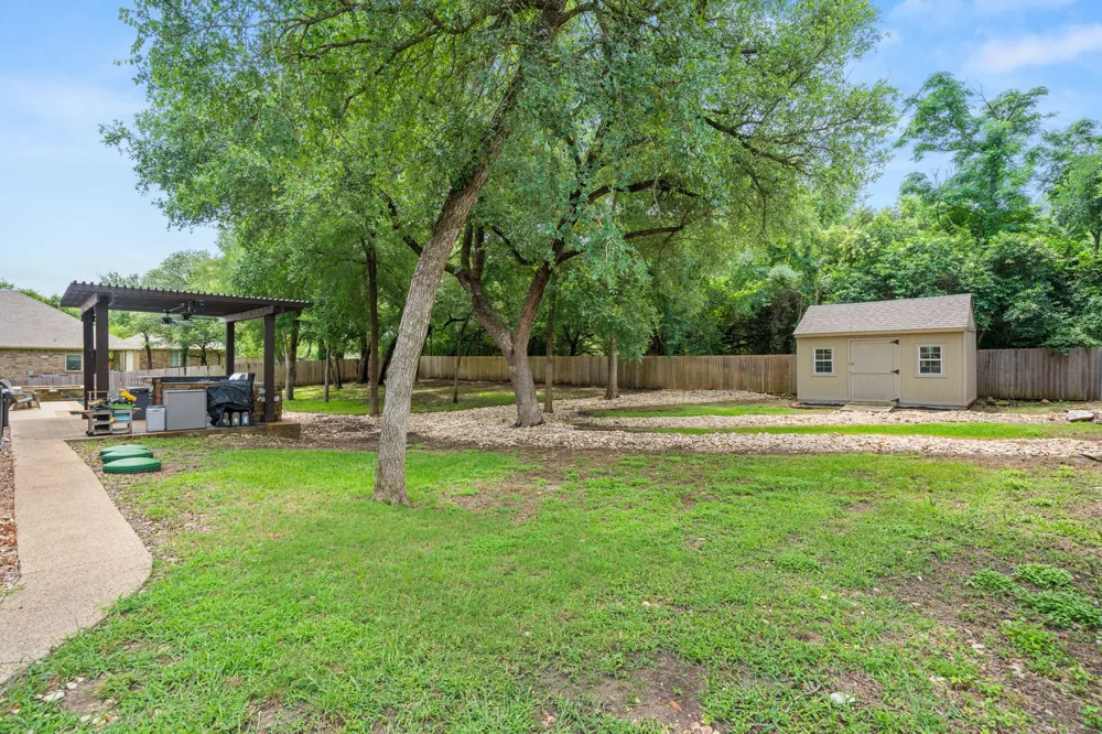 239 Eagle Landing Drive Temple, TX 76513
