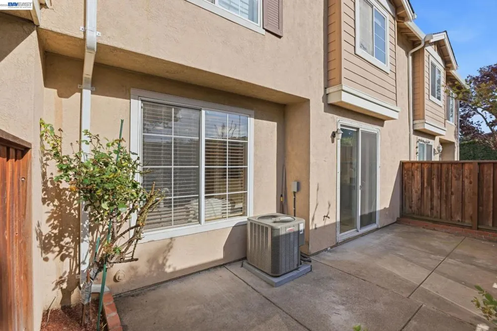 7318 Bower Ln Dublin, CA 94568