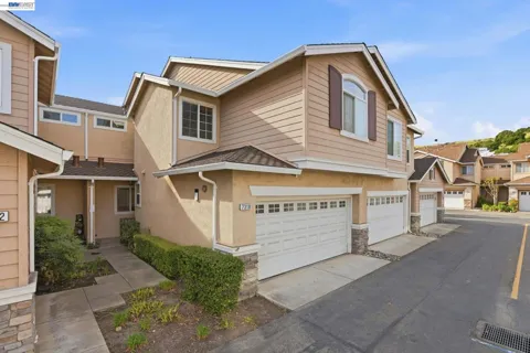 7318 Bower Ln